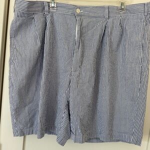 JOSEPH A BANK MEN'S BLUE AND WHITE SEERSUCKER STRIPED SHORTS 42